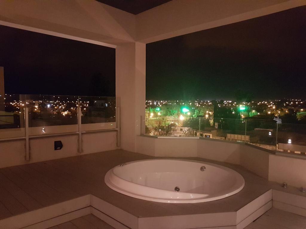 Apartamento Reyes Catolicos Daire Salta Dış mekan fotoğraf